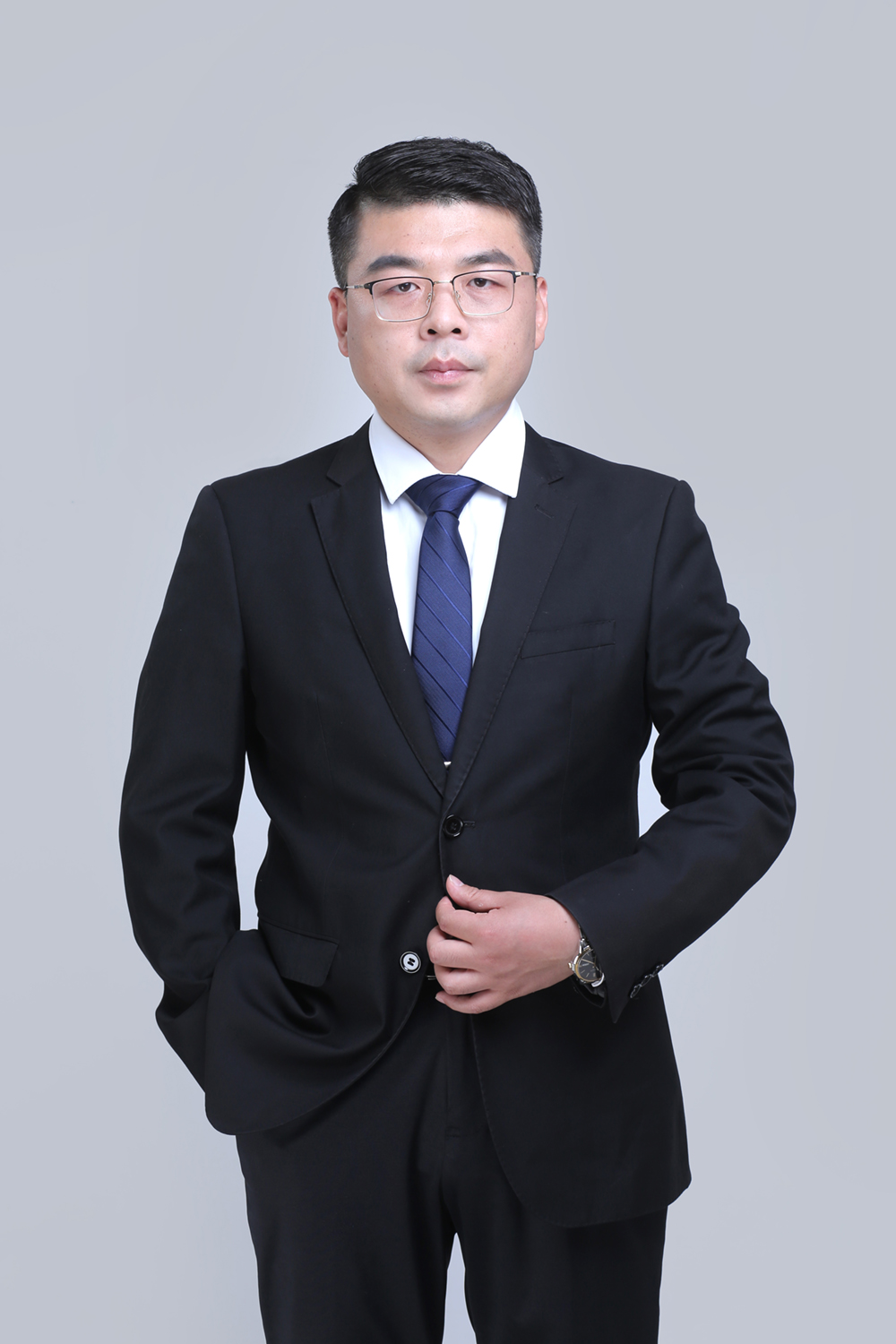 刘天骄律师